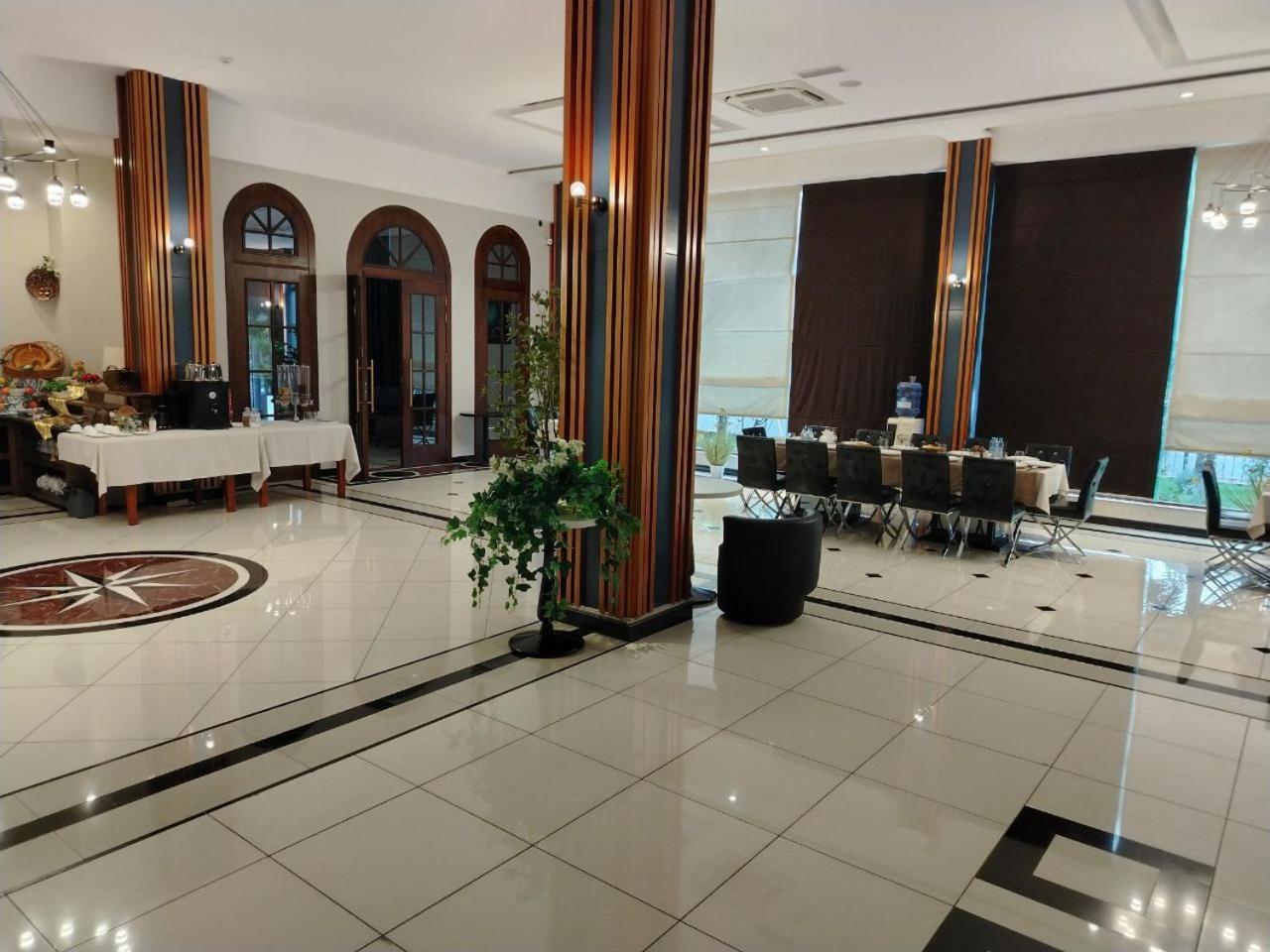 Ziyorat Luxury Hotel Fergana Eksteriør billede